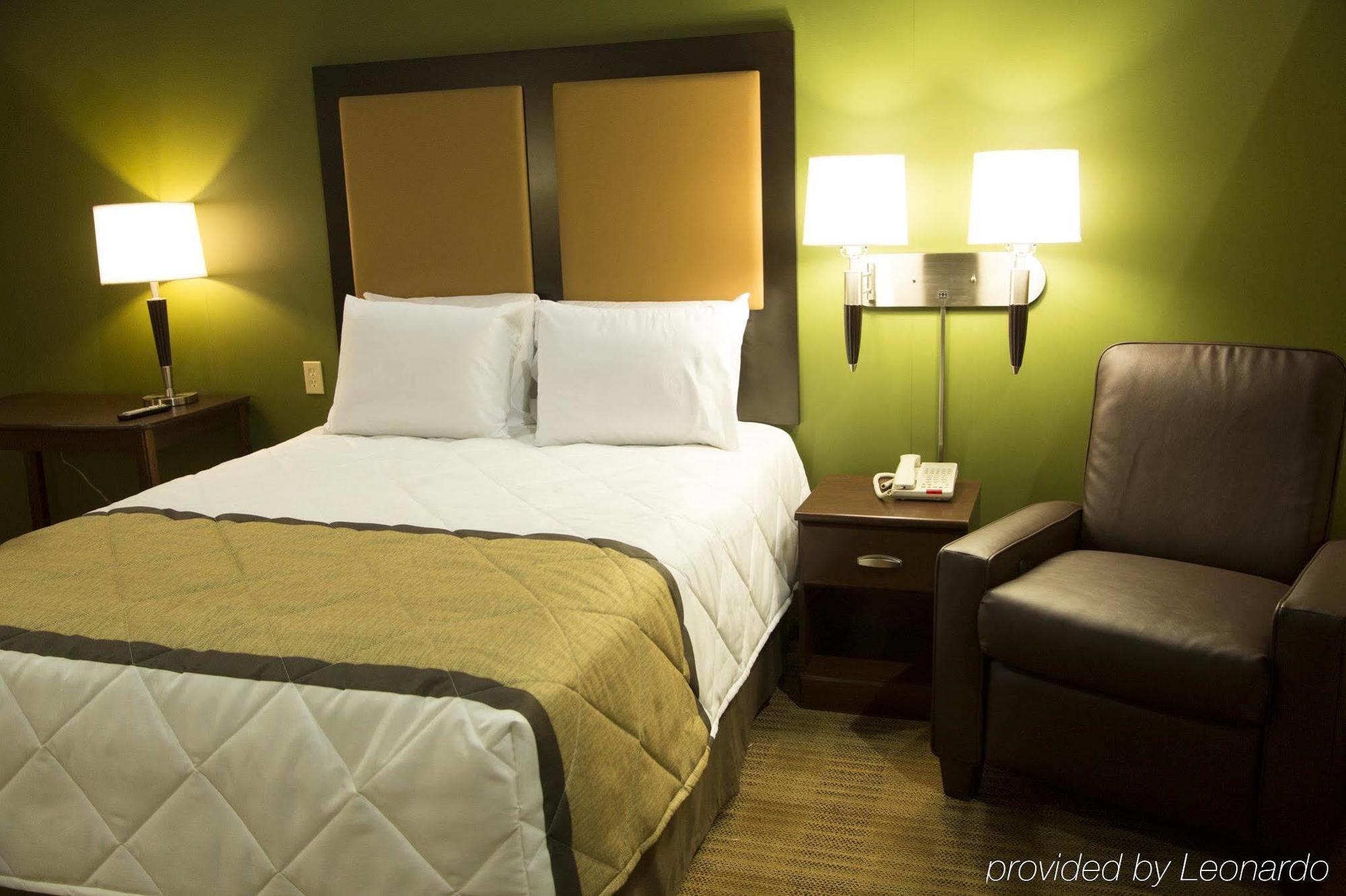Extended Stay America Suites - Detroit - Canton Exterior foto
